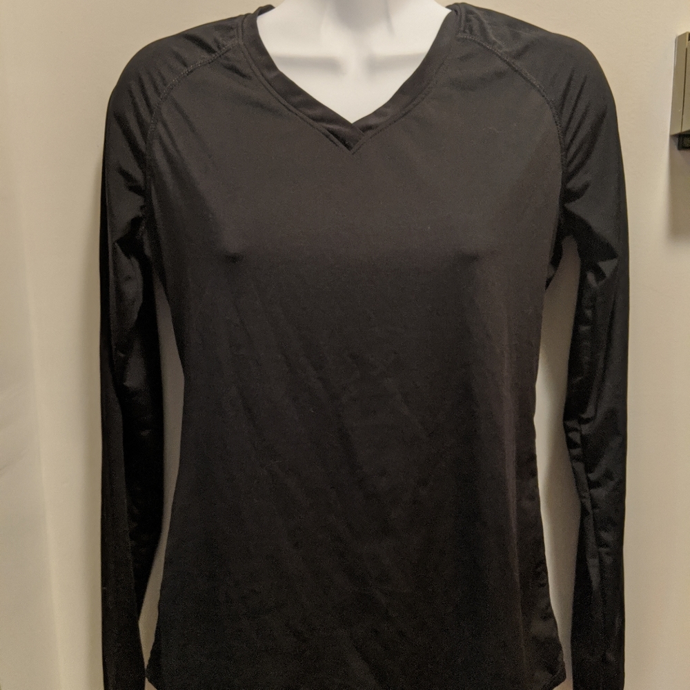 Warm essentials small  black v neck base layer top